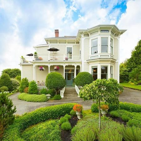 Fairholme Manor Inn Victoria Bagian luar foto