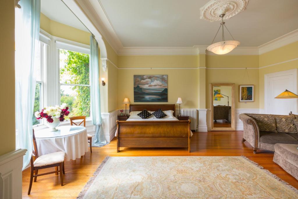 Fairholme Manor Inn Victoria Ruang foto