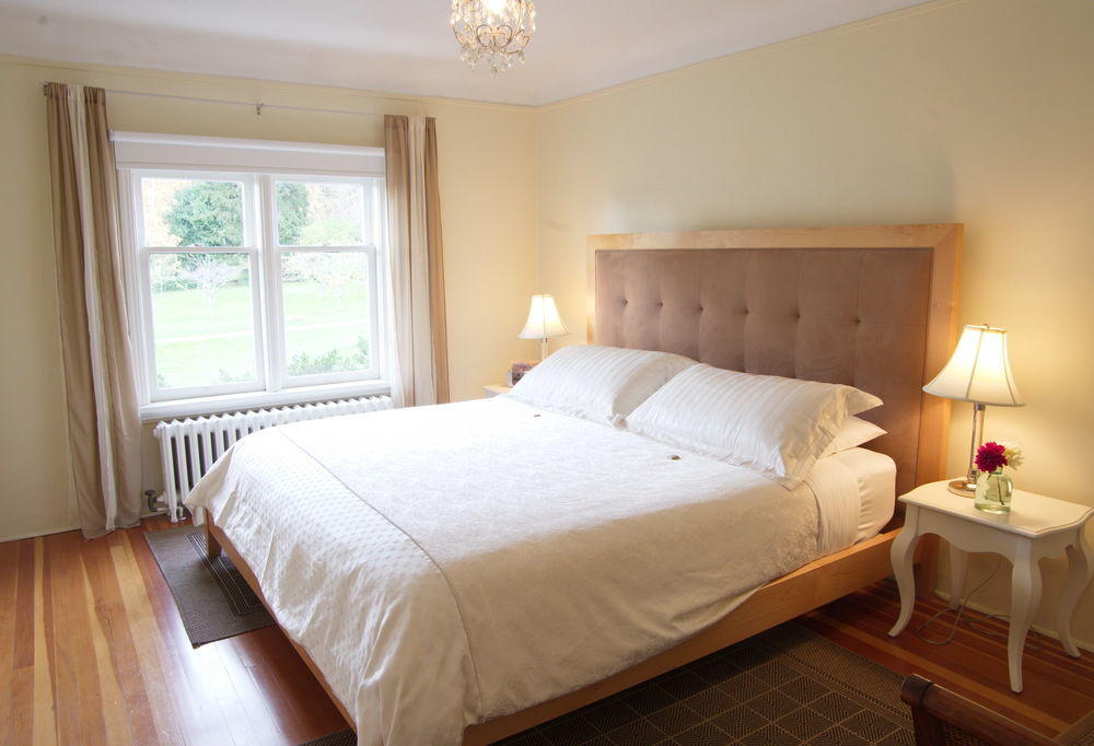 Fairholme Manor Inn Victoria Bagian luar foto