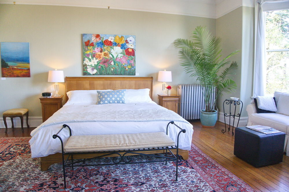 Fairholme Manor Inn Victoria Bagian luar foto